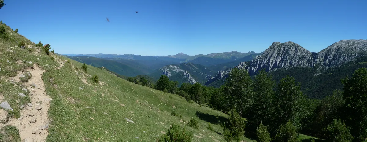 Una mirada atrás desde Arnaia/Gibelerat begira Arnaia maldetatik
